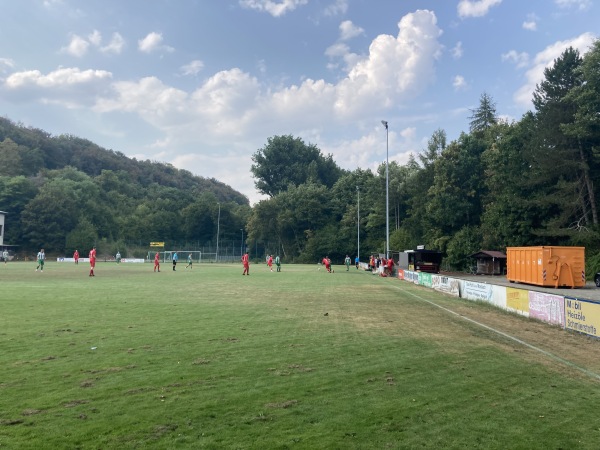 Sportplatz Nüstenbacher Straße - Mosbach