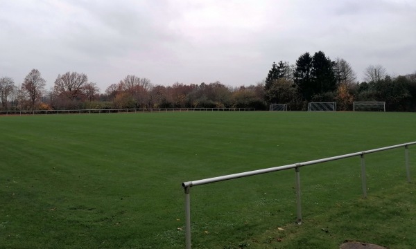 Hans-Jürgen-Beil-Stadion B-Platz - Großenkneten-Ahlhorn