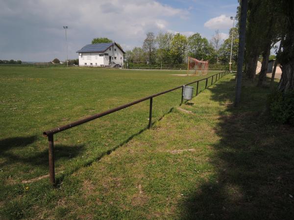 Sportanlage Auf dem Deich Platz 2 - Groß-Gerau-Wallerstädten