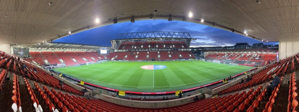 Ashton Gate Stadium - Bristol, County of Bristol