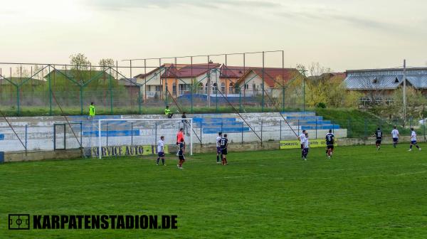 Stadionul Central Tunari - Tunari