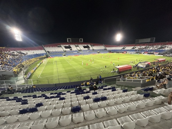 Estadio ueno Defensores del Chaco - Asunción