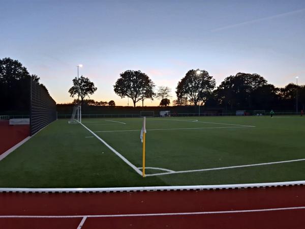 Stadion am Huder Bach - Hude (Oldenburg)-Vielstedt