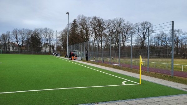 Bezirkssportanlage Wolkerweg Platz 2 - München-Kleinhadern