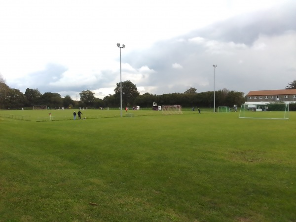 Sportzentrum Tungendorf B-Platz - Neumünster-Tungendorf