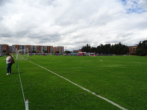 Complejo Club Deportivo Atletico Madrid Cancha 1 - Madrid, Cundinamarca