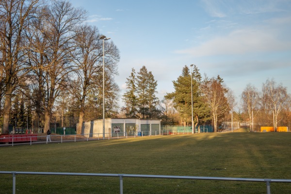 Gustav-Schickedanz-Stadion Nebenplatz 1 - Fürth/Mittelfranken-Oberfürberg