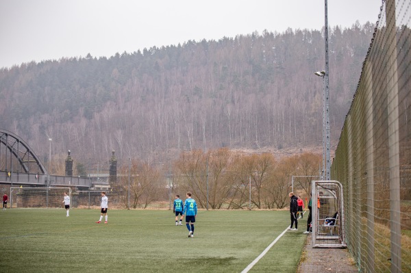 Sportplatz an der Carolabrücke - Rathmannsdorf
