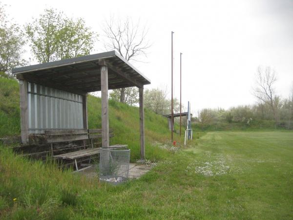 Sportplatz Meseberg - Niedere Börde-Meseberg