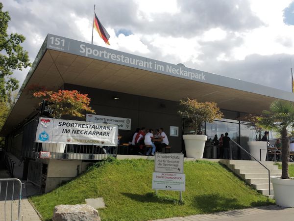 Bezirkssportanlage Neckarpark Platz 2 - Stuttgart-Bad Cannstatt