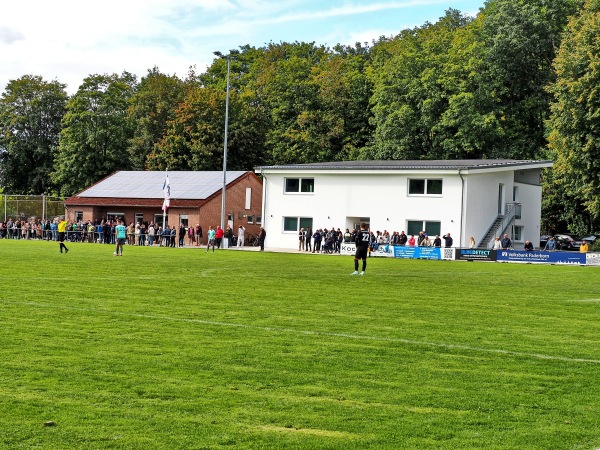 Sportanlage am Hainberg - Lichtenau/Westfalen-Atteln