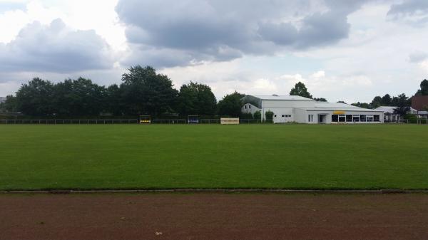 Lufthansa-Sportplatz - Hamburg-Groß Borstel