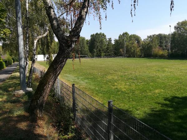 Sportplatz Kleinkarlbach - Kleinkarlbach