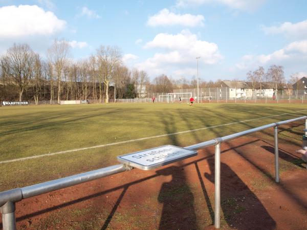 Sportplatz Lambertstraße - Castrop-Rauxel-Henrichenburg