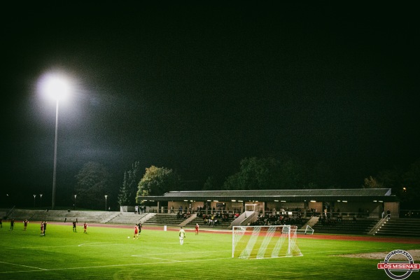 Hans-Bayer-Stadion - Unterschleißheim-Lohhof