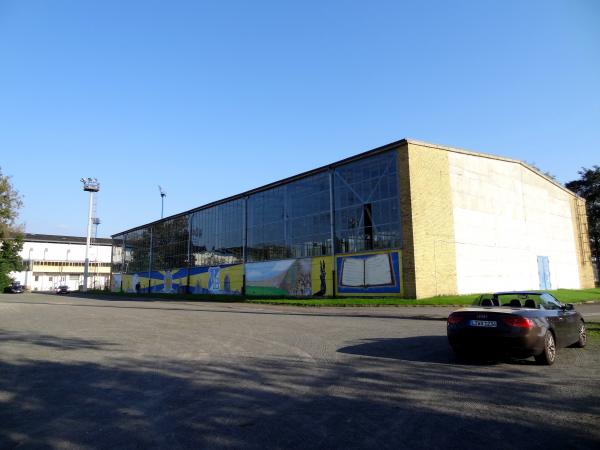 Bruno-Plache-Stadion Nebenplatz 5 - Leipzig-Probstheida