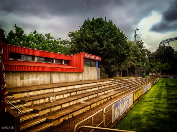 Robert-Schlienz-Stadion - Stuttgart-Bad Cannstatt