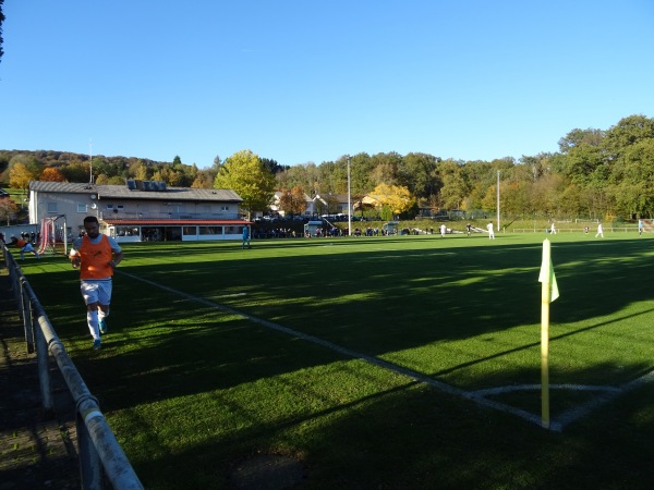 Sportplatz Im Waldwinkel - Lebach-Steinbach