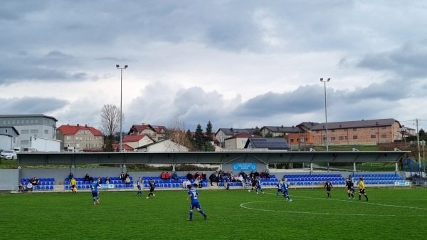 Stadion w Rogów - Rogów