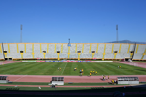 İzmir Atatürk Stadyumu - İzmir