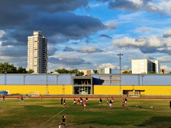 Mile End Stadium - London-Mile End, Greater London