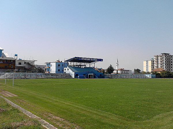 Stadiumi Kamza - Kamëz