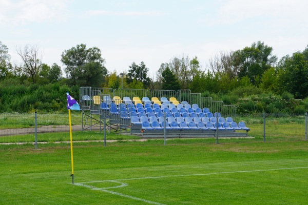Stadion Piłkarski Klubu Sportowego Warka - Warka