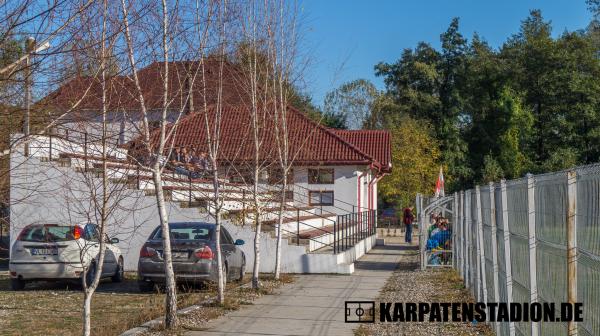 Stadionul Comunal - Vlădești