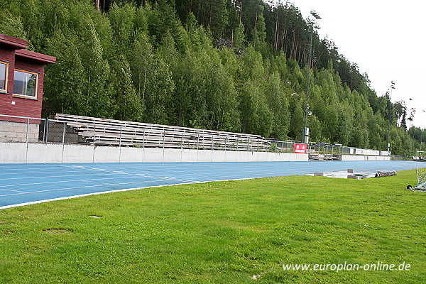 Blåbærmyra friidrettsanlegg - Fagernes/Nord Aurdal 