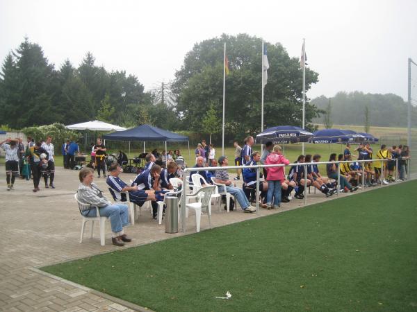 Sportplatz Flughafenstraße - Troisdorf-Altenrath