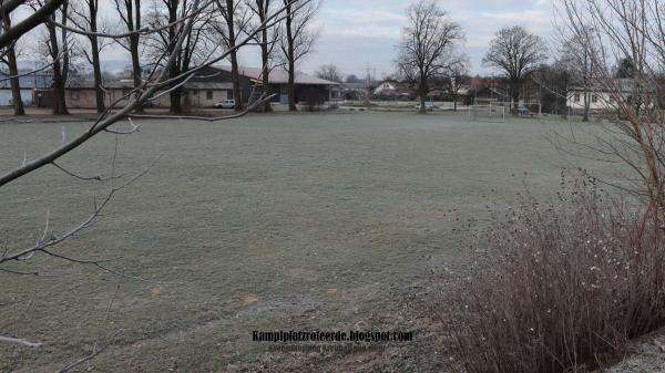 Sportplatz am Heuweg - Weinstadt-Großheppach