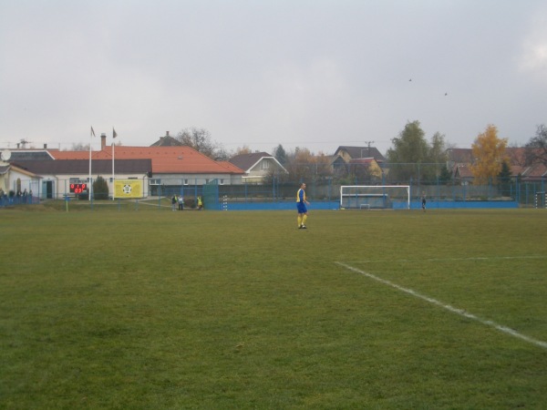 Kertész Károly Stadion - Maglód