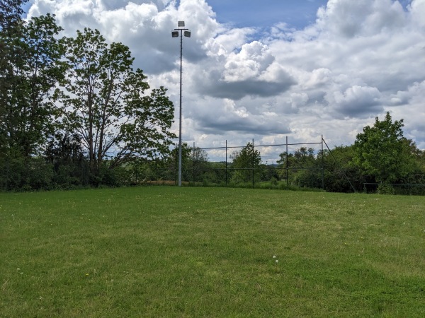 Sportplatz Lahr - Waldbrunn/Westerwald-Lahr