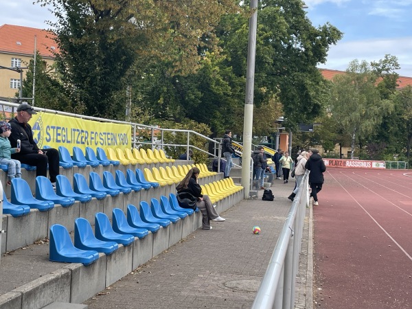 Sportplatz Schildhornstraße - Berlin-Steglitz