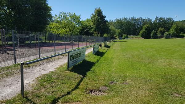 Sportplatz Vachaer Straße - Krayenberggemeinde-Dorndorf