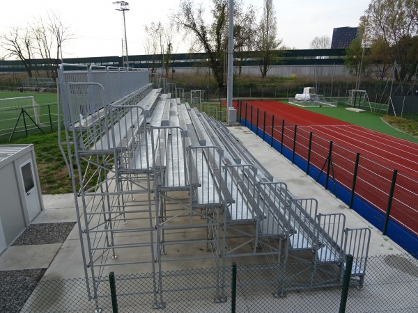 Stadio Comunale Gianni Brera - Pero