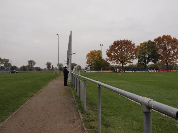 Sportstätte am Sportheim - Lippstadt-Garfeln