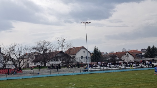 Stadiumi i Hasanbegit - Čento (Chento)