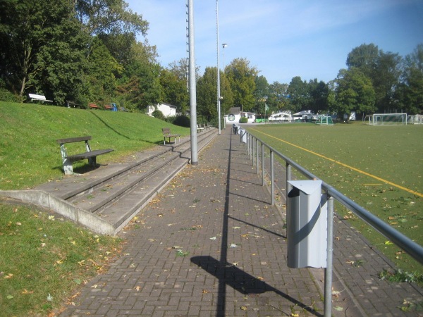 Sportplatz Tannenbergstraße - Leverkusen