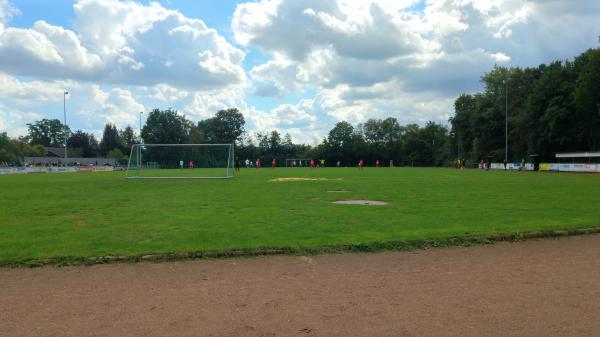 Stadion Kleine Heide - Wunstorf-Luthe