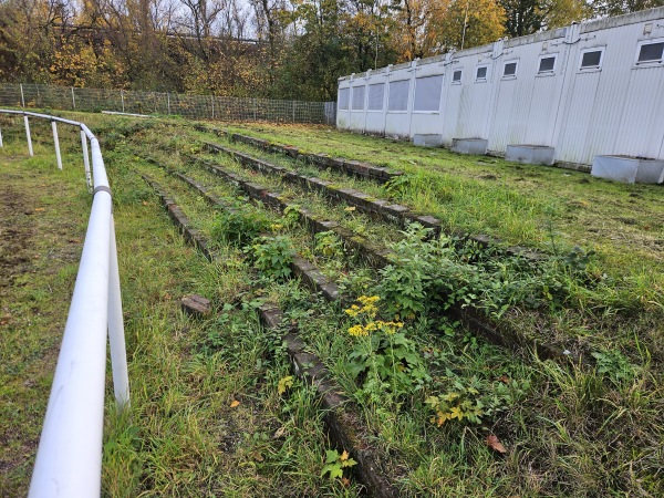 Bezirkssportanlage Am Rönsbergshof - Duisburg-Beeck