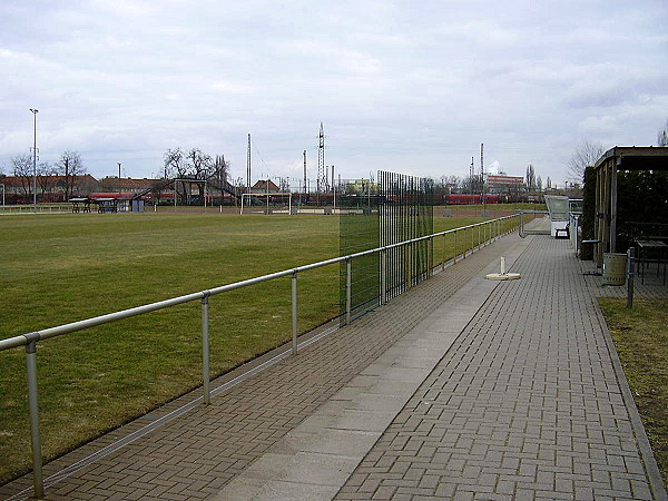 Stadion Schöppensteg - Magdeburg-Neue Neustadt