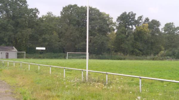 Sportplatz Hondelager Straße - Braunschweig-Bevenrode