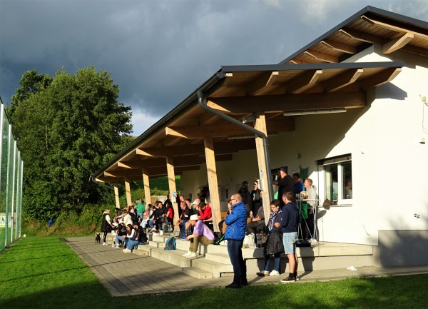 Zacherlbergstadion - Treubach