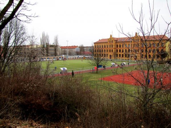 Sportplatz Grundschule am Umfassungsweg - Magdeburg-Neue Neustadt