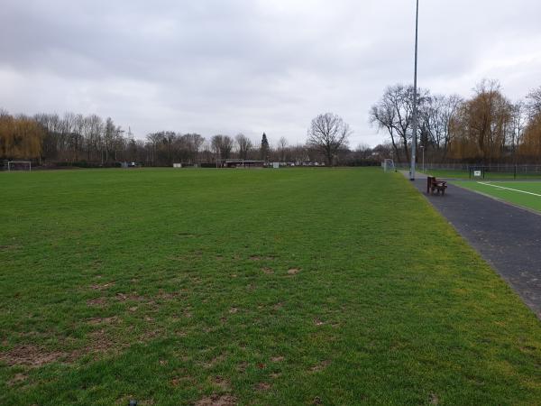 Bezirkssportanlage Gustorf - Grevenbroich-Gustorf