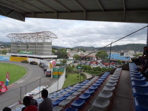 Estadio Los Cuchumatanes - Huehuetenango