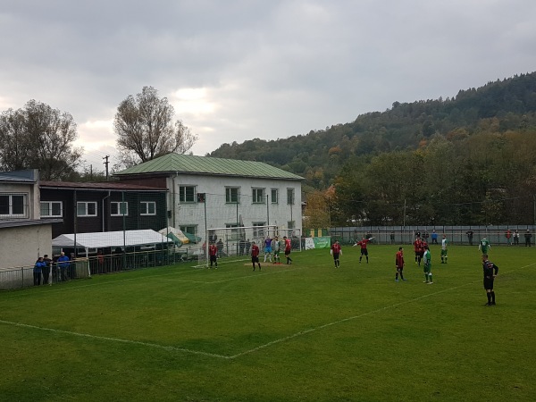 Futbalové ihrisko Oščadnica - Oščadnica