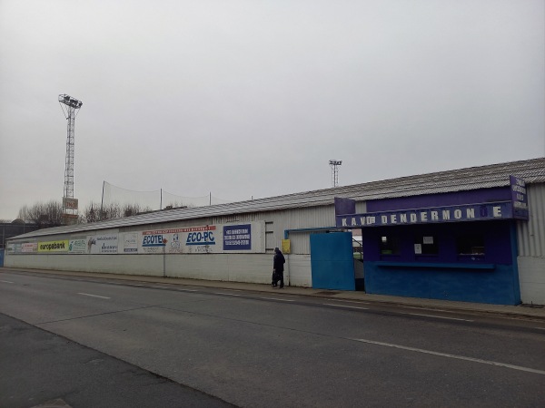 Ros Beiaardstadion - Dendermonde-Grembergen