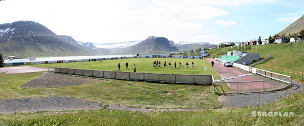 Kerecisvöllurinn - Ísafjörður